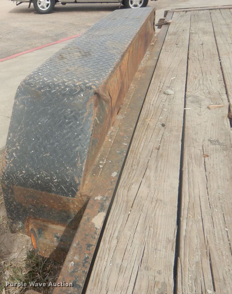 image for item DJ7021 2008 Load Trail  utility trailer