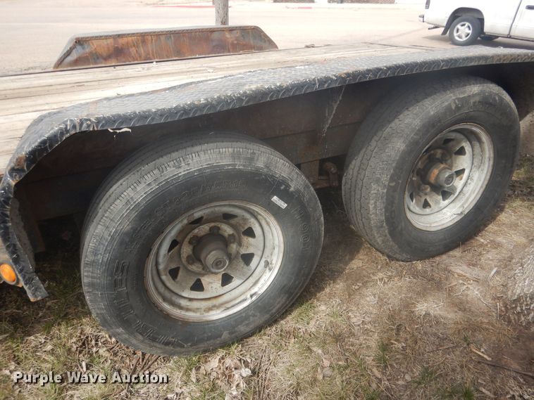 image for item DJ7021 2008 Load Trail  utility trailer