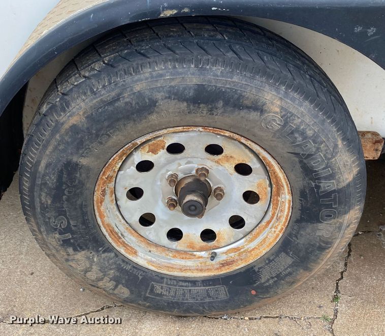 image for item DL7029 2010 CM  enclosed cargo trailer