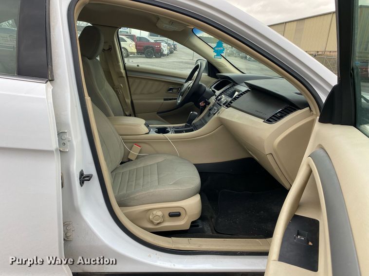 image for item DL7136 2015 Ford Taurus