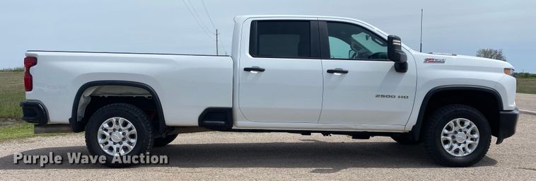 image for item DL7146 2021 Chevrolet Silverado 2500HD  Crew Cab pickup truck