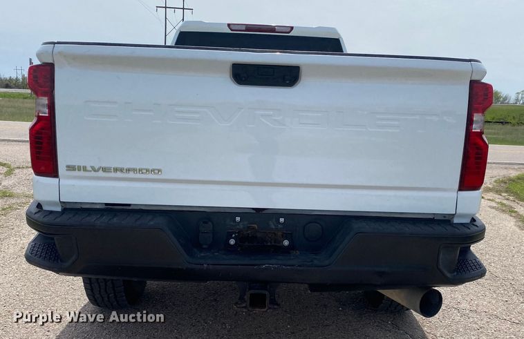 image for item DL7146 2021 Chevrolet Silverado 2500HD  Crew Cab pickup truck