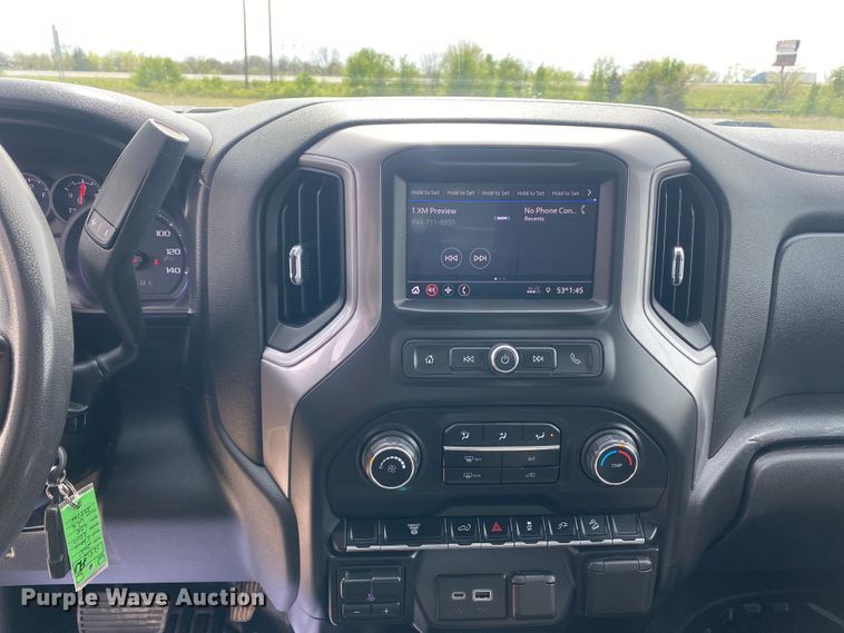 image for item DL7146 2021 Chevrolet Silverado 2500HD  Crew Cab pickup truck