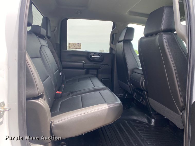 image for item DL7146 2021 Chevrolet Silverado 2500HD  Crew Cab pickup truck