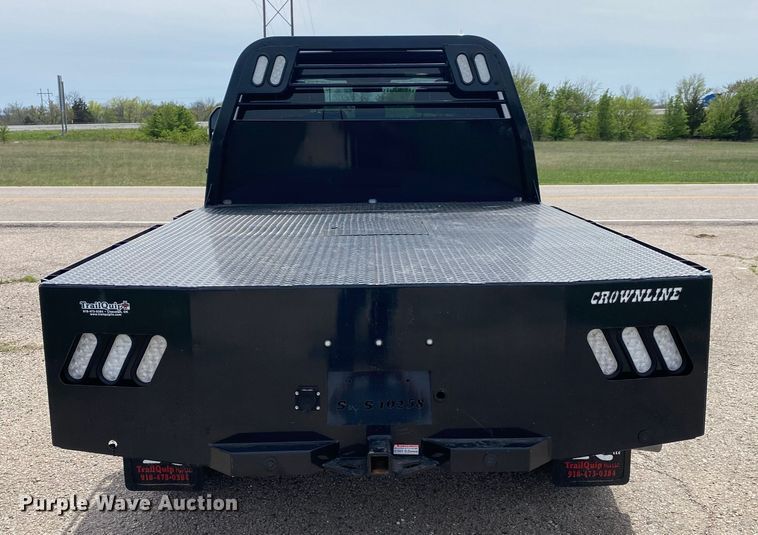 image for item DL7147 2019  Ford F250 Super Duty  Crew Cab flatbed pickup truck