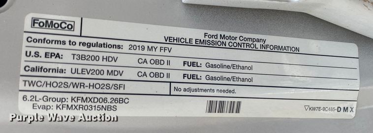 image for item DL7147 2019  Ford F250 Super Duty  Crew Cab flatbed pickup truck