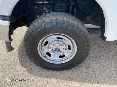 image for item DL7147 2019  Ford F250 Super Duty  Crew Cab flatbed pickup truck