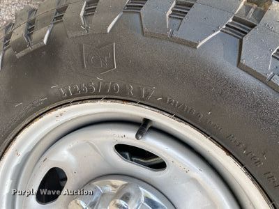 image for item DL7147 2019  Ford F250 Super Duty  Crew Cab flatbed pickup truck