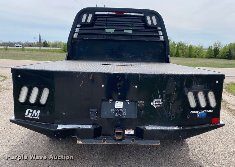 image for item DL7148 2019 Ford F250 Super Duty  Crew Cab flatbed pickup truck