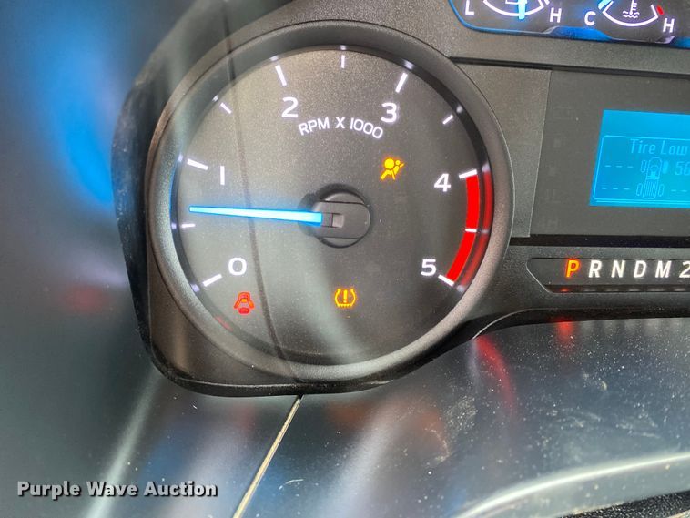 image for item DL7148 2019 Ford F250 Super Duty  Crew Cab flatbed pickup truck