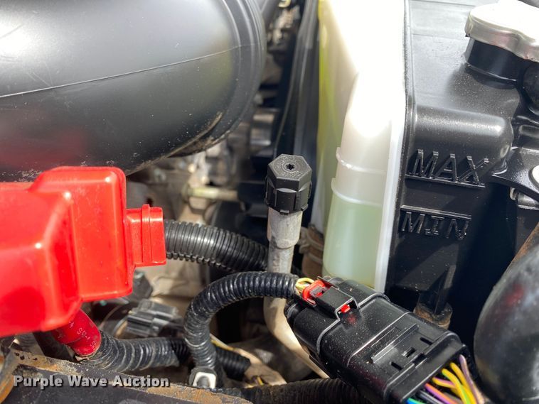 image for item DL7148 2019 Ford F250 Super Duty  Crew Cab flatbed pickup truck