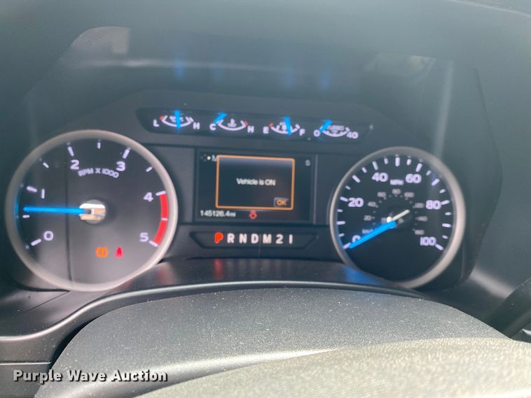 image for item DL7149 2017  Ford F250 Super Duty  Crew Cab pickup truck