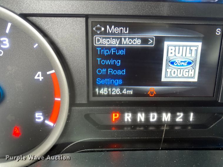 image for item DL7149 2017  Ford F250 Super Duty  Crew Cab pickup truck