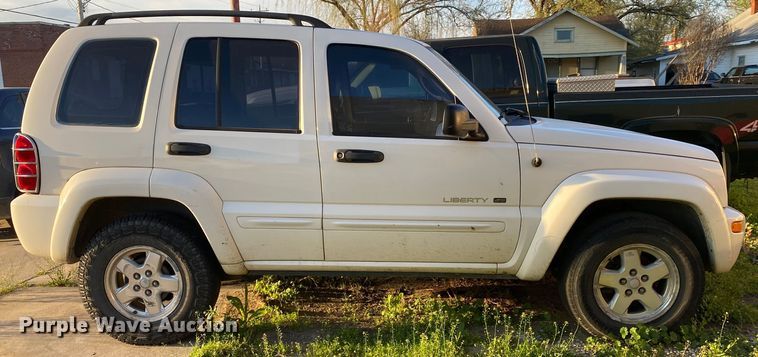 image for item DL7151 2002 Jeep Liberty  SUV