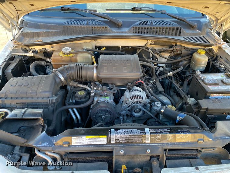 image for item DL7151 2002 Jeep Liberty  SUV