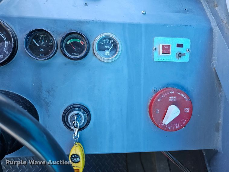 image for item DO4299 1979 Brunswick Marine Monark  boat