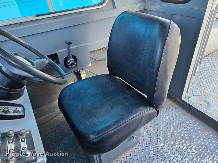 image for item DO4299 1979 Brunswick Marine Monark  boat