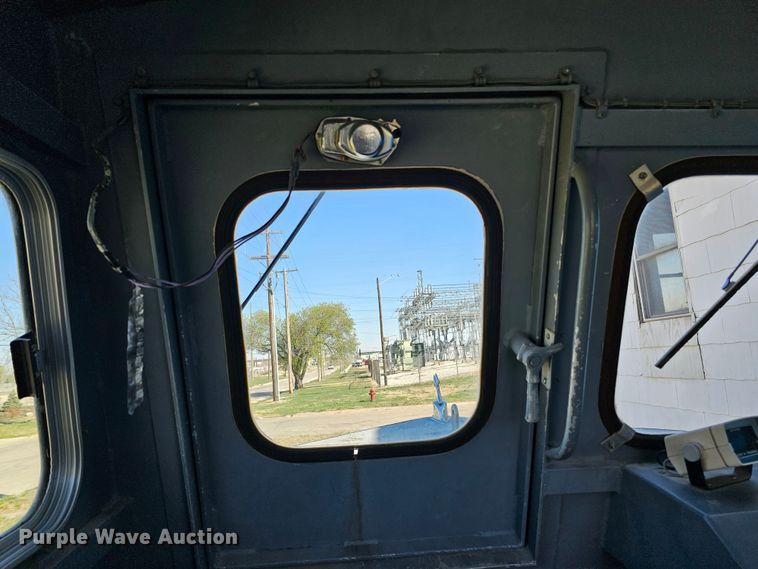 image for item DO4299 1979 Brunswick Marine Monark  boat