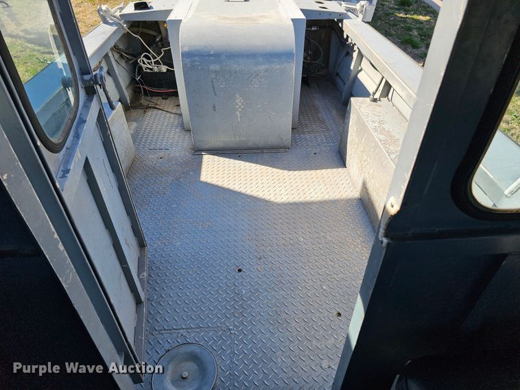 image for item DO4299 1979 Brunswick Marine Monark  boat