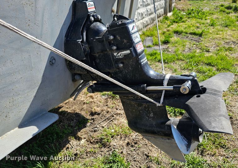 image for item DO4299 1979 Brunswick Marine Monark  boat