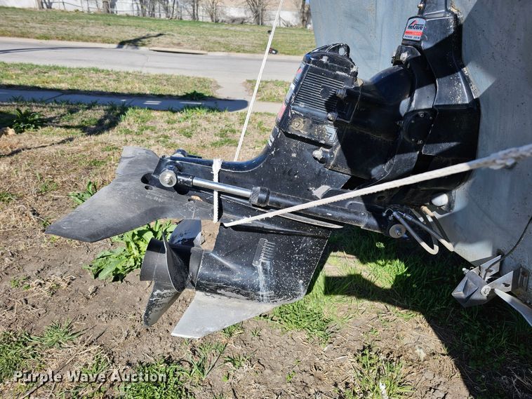 image for item DO4299 1979 Brunswick Marine Monark  boat