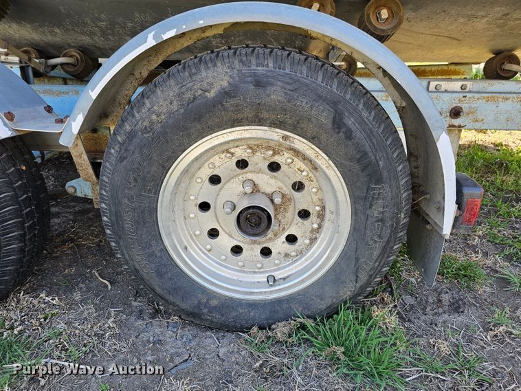 image for item DO4299 1979 Brunswick Marine Monark  boat