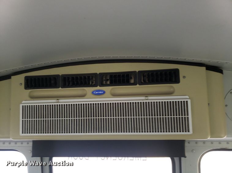 image for item DQ0534 2006 Chevrolet Express  school bus