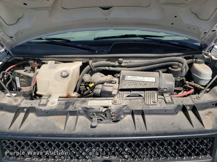 image for item DQ0534 2006 Chevrolet Express  school bus