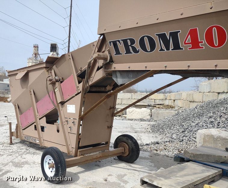 image for item DQ1626 Screen USA TROM406-HM  trommel screen