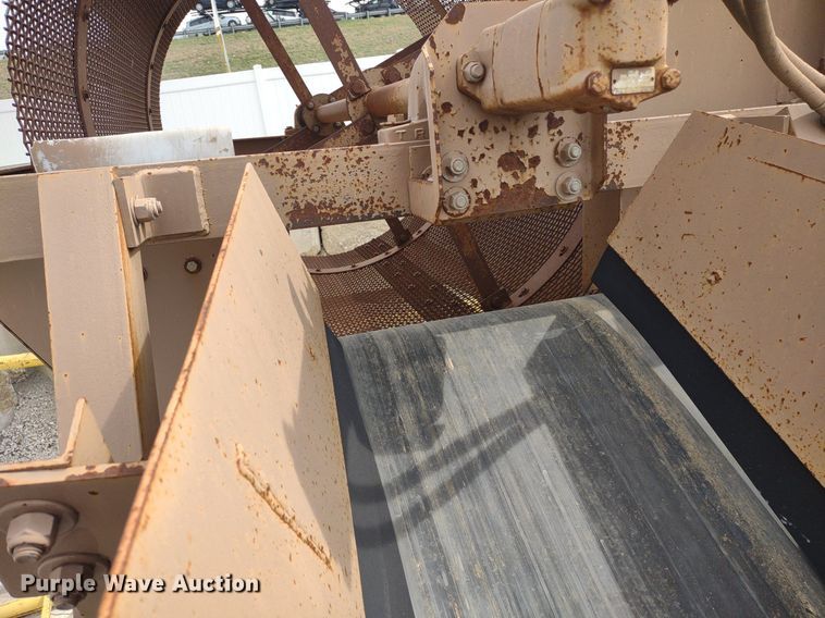 image for item DQ1626 Screen USA TROM406-HM  trommel screen