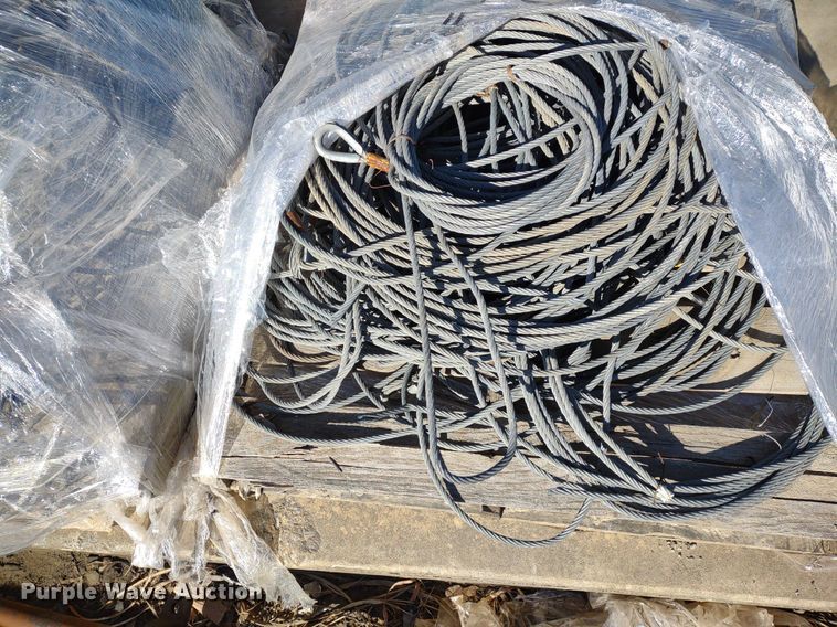 image for item DQ1637 (4) pallets of 3/8" diameter cable