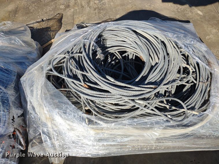 image for item DQ1637 (4) pallets of 3/8" diameter cable