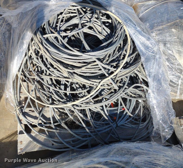 image for item DQ1637 (4) pallets of 3/8" diameter cable