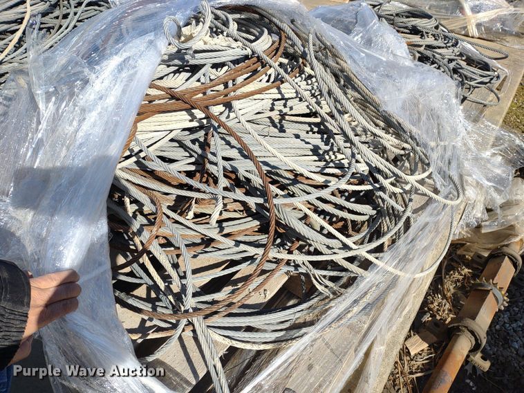 image for item DQ1637 (4) pallets of 3/8" diameter cable