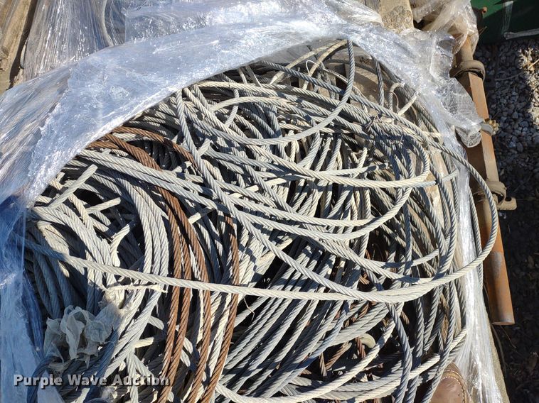 image for item DQ1637 (4) pallets of 3/8" diameter cable