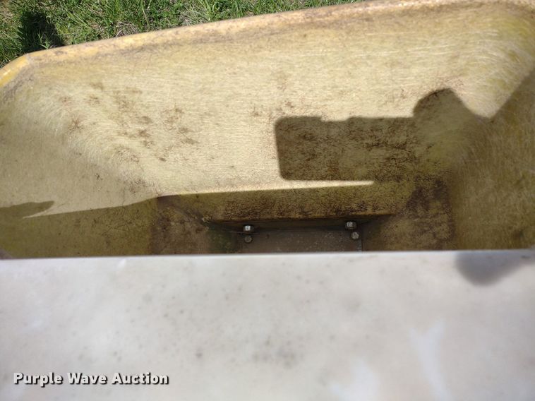 image for item DQ1666 John Deere 700  planter