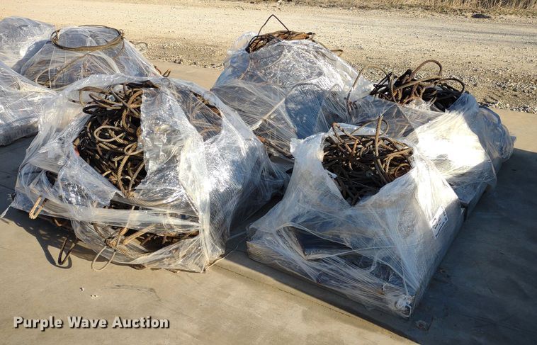 image for item DQ1674 (4) pallets of cable slings