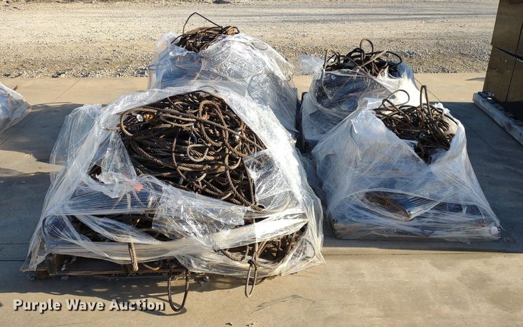 image for item DQ1674 (4) pallets of cable slings