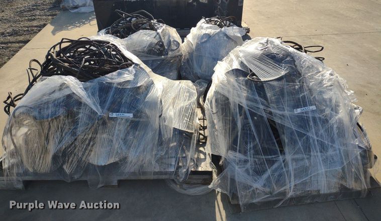 image for item DQ1674 (4) pallets of cable slings
