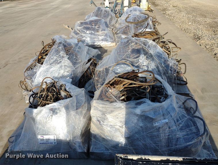 image for item DQ1674 (4) pallets of cable slings