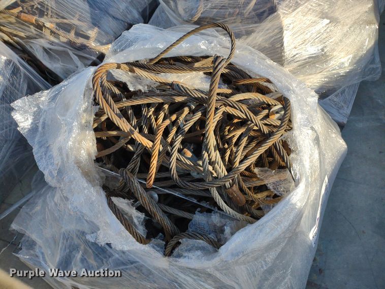 image for item DQ1674 (4) pallets of cable slings