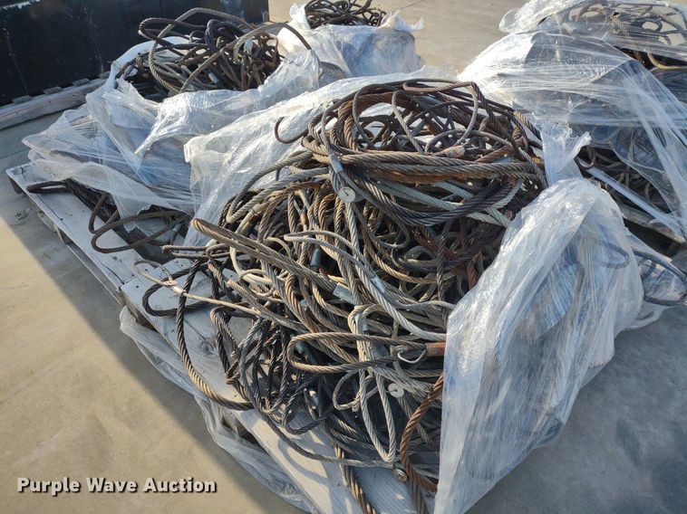 image for item DQ1674 (4) pallets of cable slings