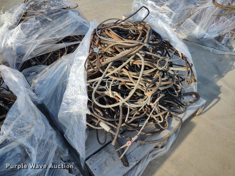 image for item DQ1674 (4) pallets of cable slings