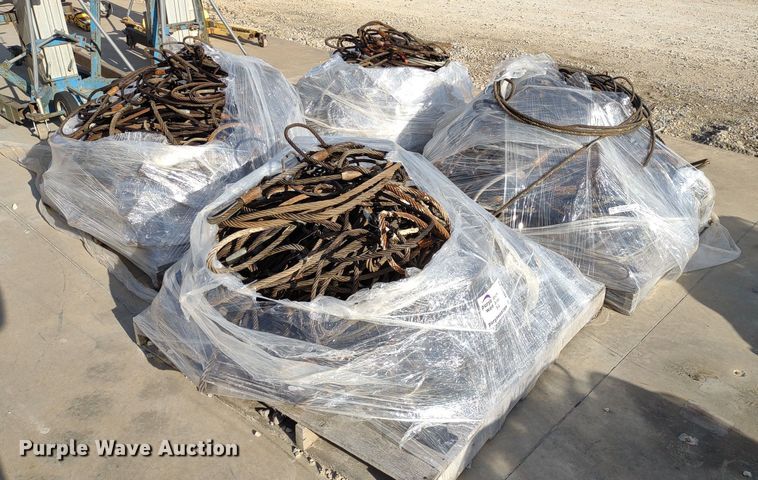image for item DQ1675 (4) pallets of cable slings