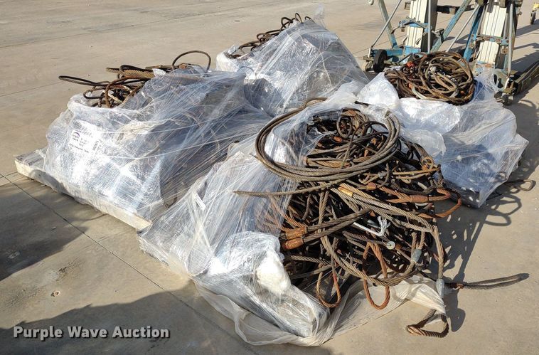 image for item DQ1675 (4) pallets of cable slings