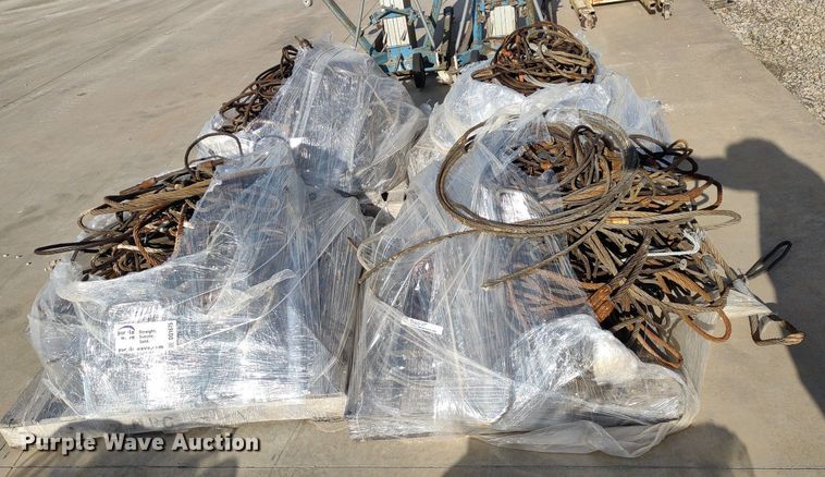 image for item DQ1675 (4) pallets of cable slings