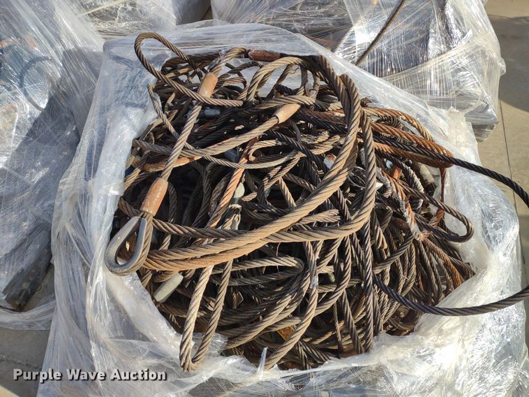 image for item DQ1675 (4) pallets of cable slings