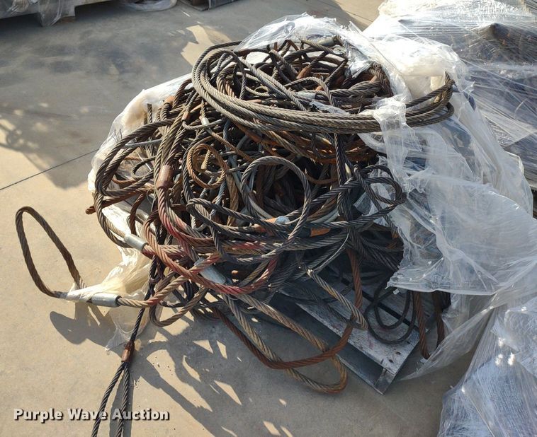 image for item DQ1675 (4) pallets of cable slings