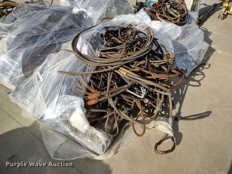 image for item DQ1675 (4) pallets of cable slings