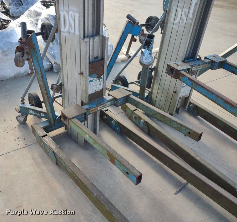 image for item DQ1676 (2) Genie SL-20 Superlift lifts